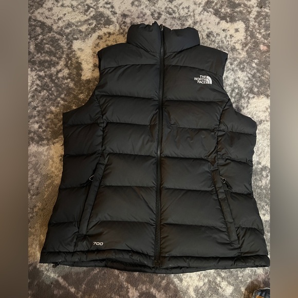 The North Face puffer vest 700 - Picture 1 of 5